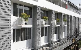 Ratchadamnoen Residence Bangkok 4*